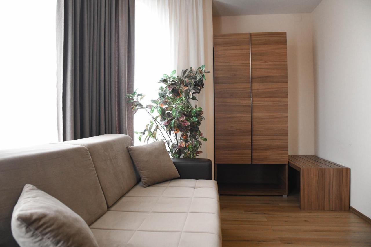 Hotel Garden Novi Sad Exterior photo
