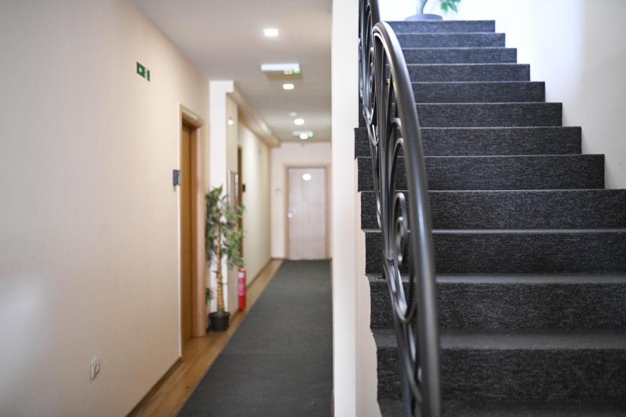 Hotel Garden Novi Sad Exterior photo