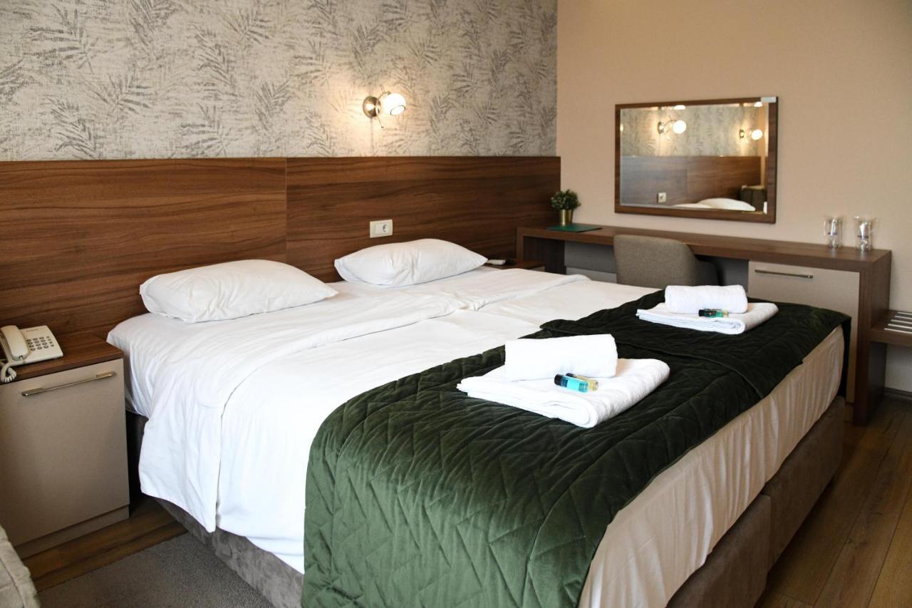 Hotel Garden Novi Sad Exterior photo
